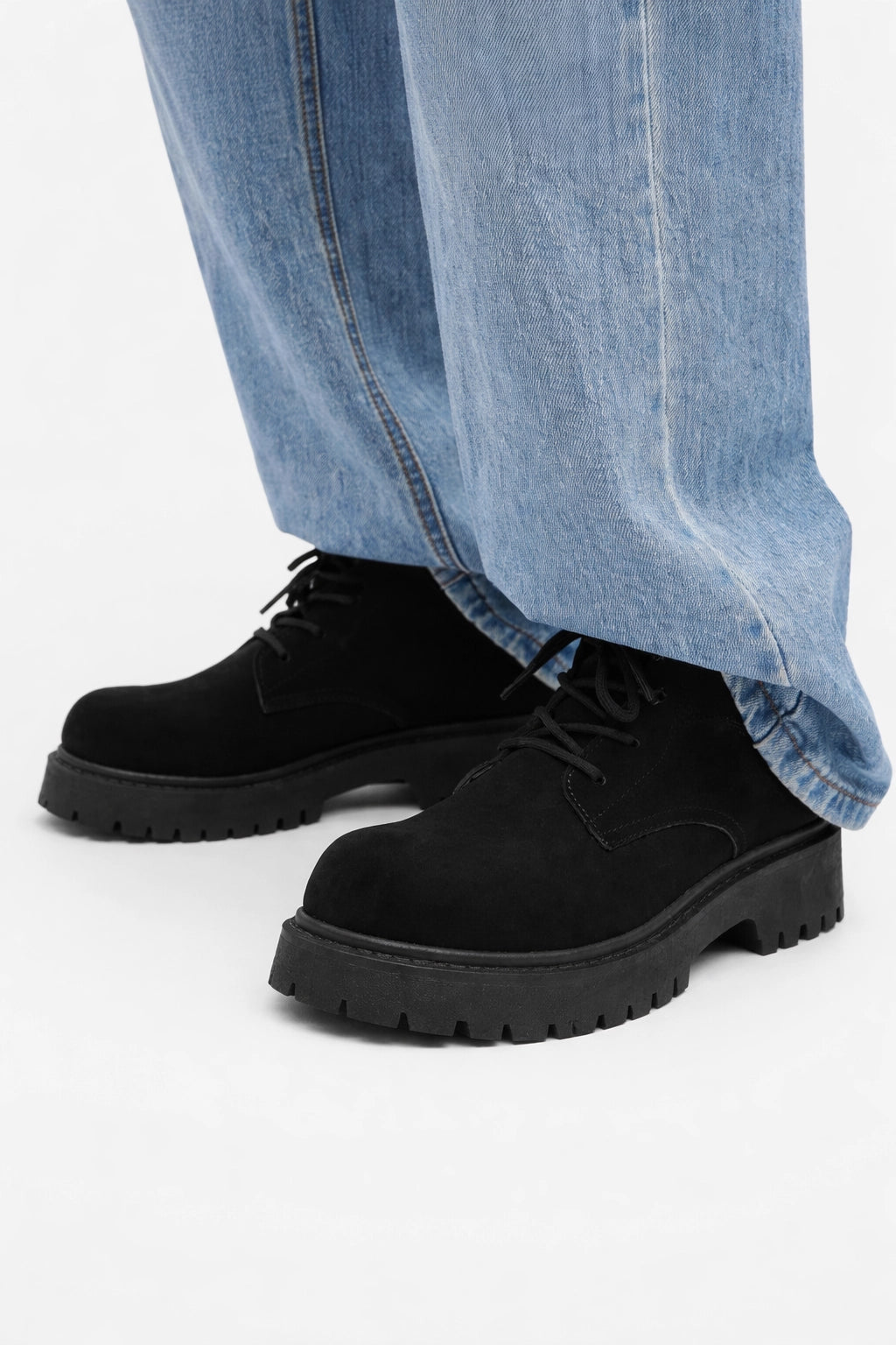 Klobige Derby-Schuhe