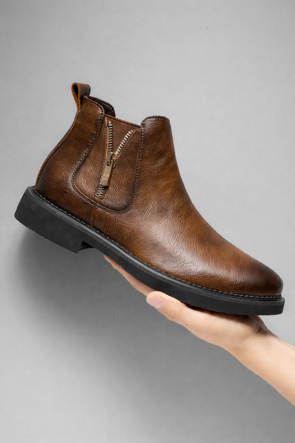 Regent Chelsea Boots