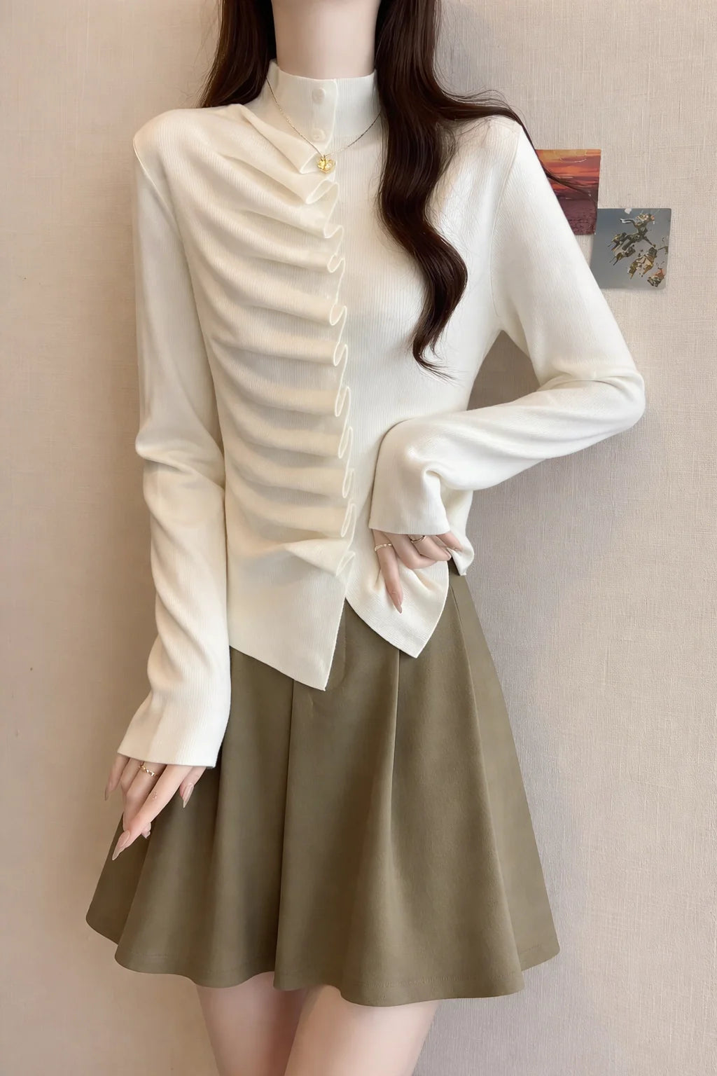 Half Turtleneck Pleated Knit