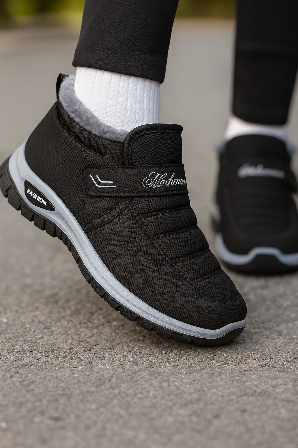 Plush-Lined Winter Ankle Boots