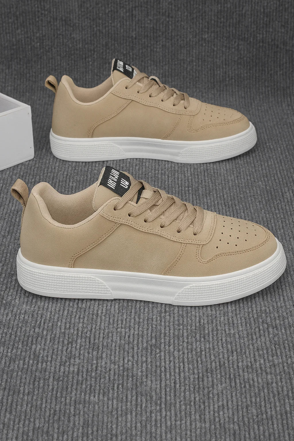 Men’s Casual Sports Shoes